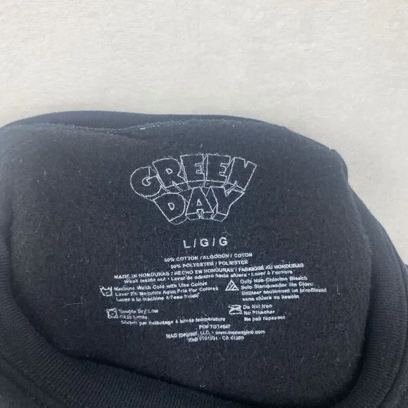 Green Day Graphic Sweater Adult Large Black Sweatshirt American Rock Band - Picture 6 of 6